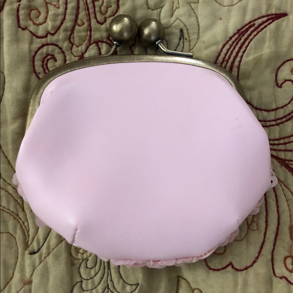 Vera Wang Pink Sequin Mini Clutch - Picture 5 of 8